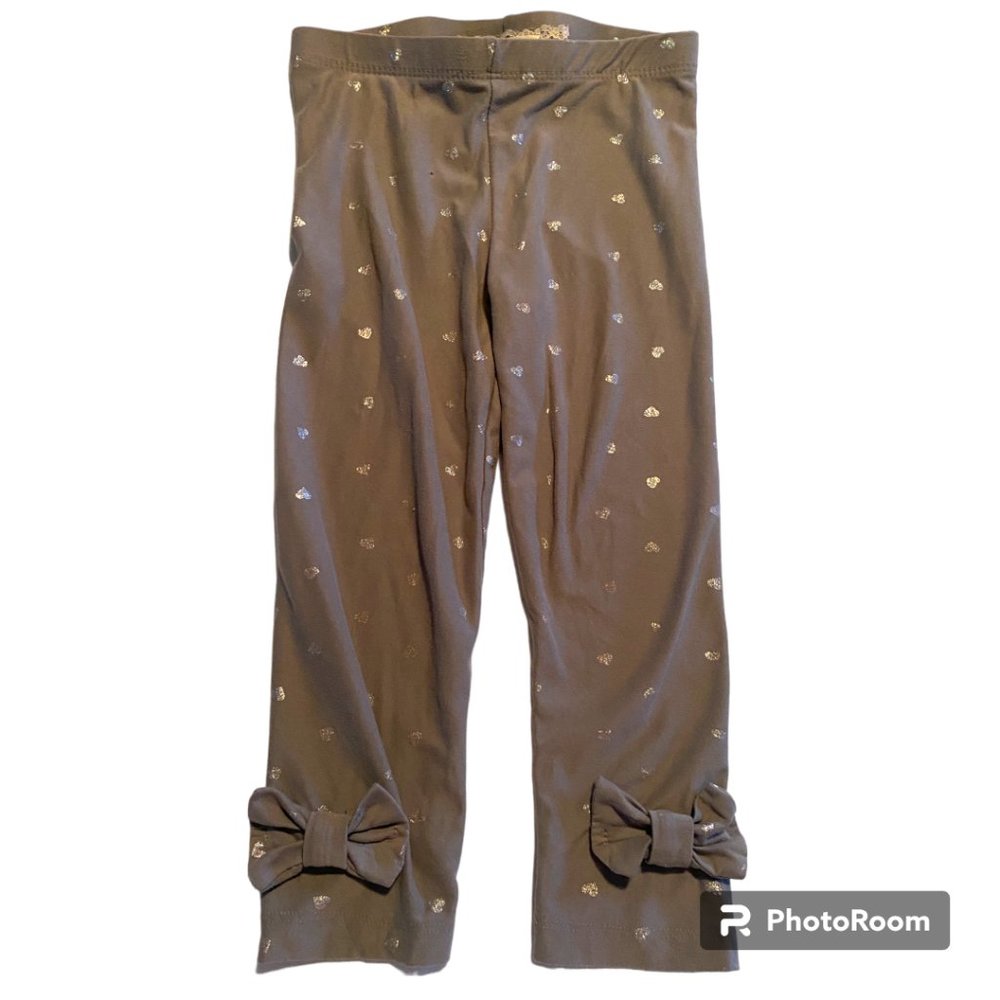 BTween‎ girl's leggings with hearts and bows at the bottem sz 3T